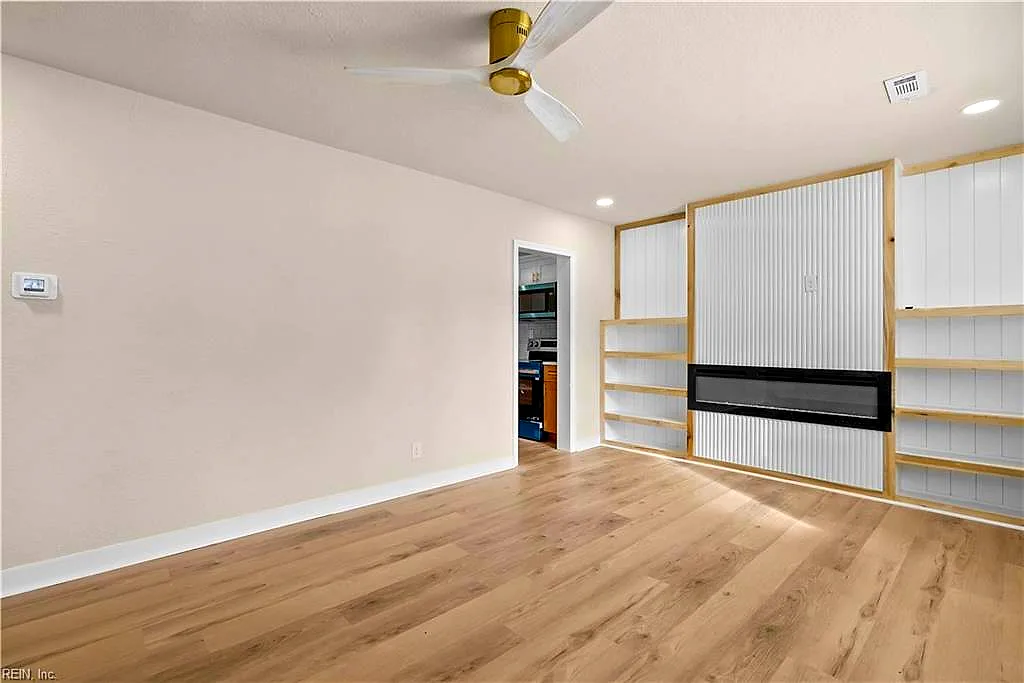 8823 Devon ST, NORFOLK VA 23503 - Photo 5