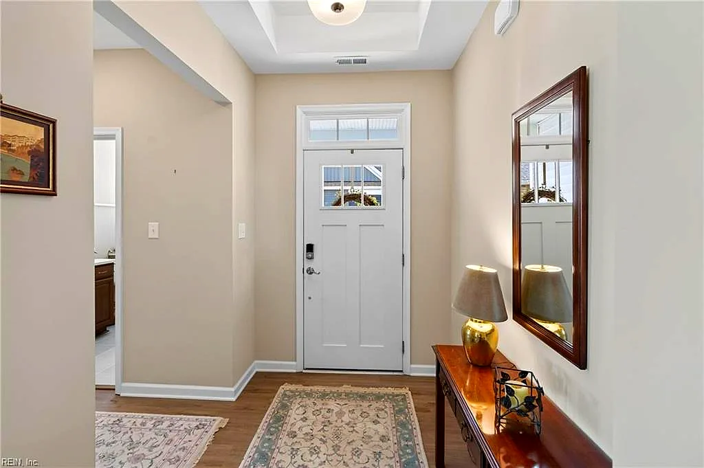 208 Richmond AVE, SMITHFIELD VA 23430 - Photo 5