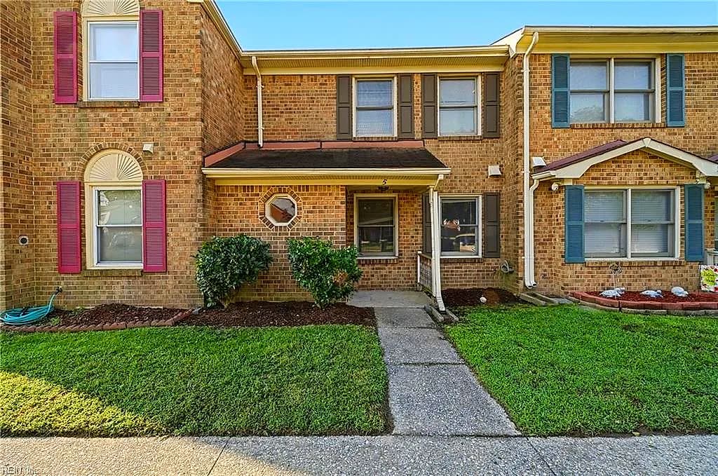 5 Dawn LN, HAMPTON VA 23666 - Main photo