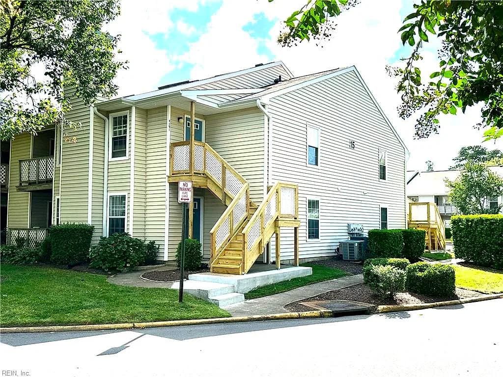 4191 Thalia Station CIR, VIRGINIA BEACH VA 23452 - Main photo