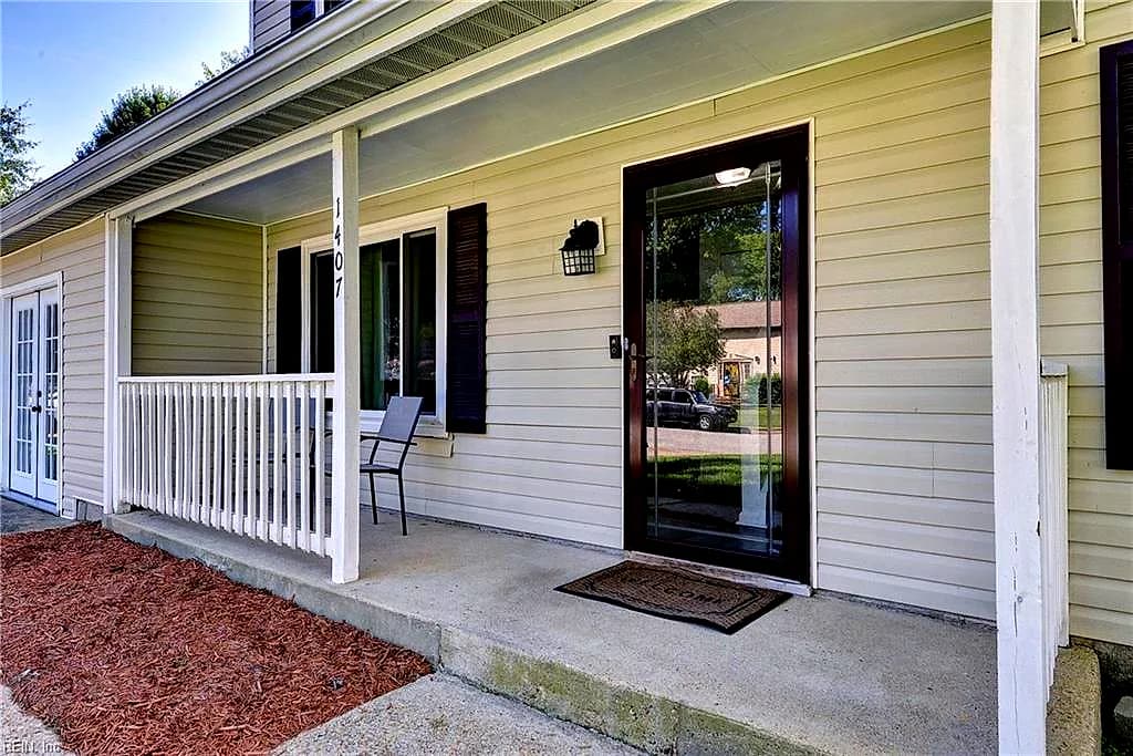 1407 Paul Jack DR, HAMPTON VA 23666 - Photo 5