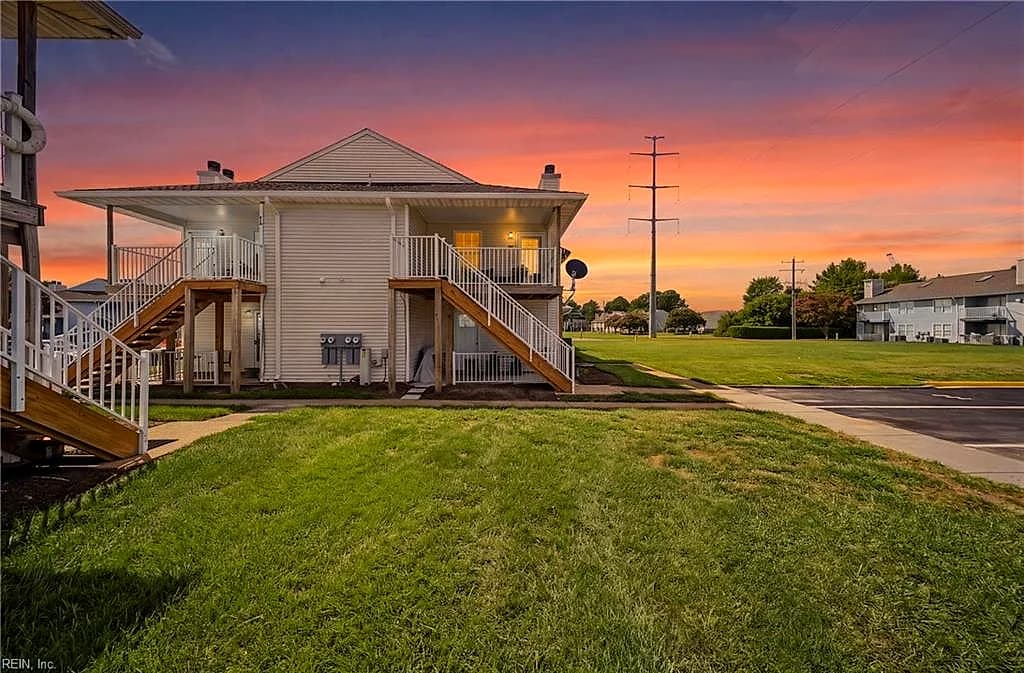 522 Peak CT, VIRGINIA BEACH VA 23462 - Photo 2