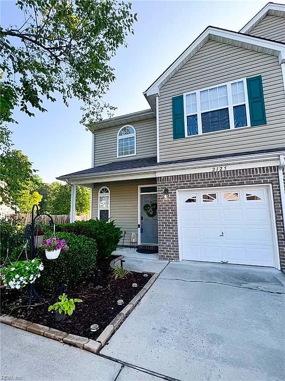 2125 Bizzone CIR, VIRGINIA BEACH VA 23464 - Main photo