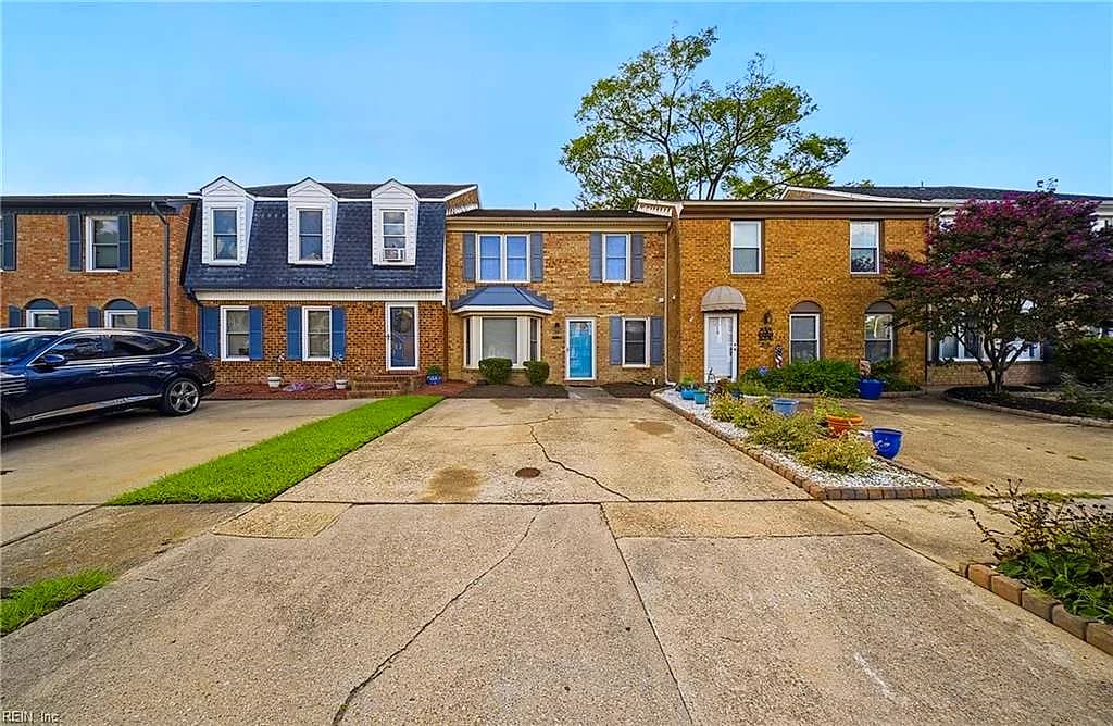 4128 Benjamin Harrison DR, VIRGINIA BEACH VA 23452 - Photo 3