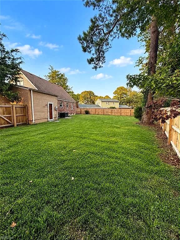 201 Wynn ST, PORTSMOUTH VA 23701 - Photo 3