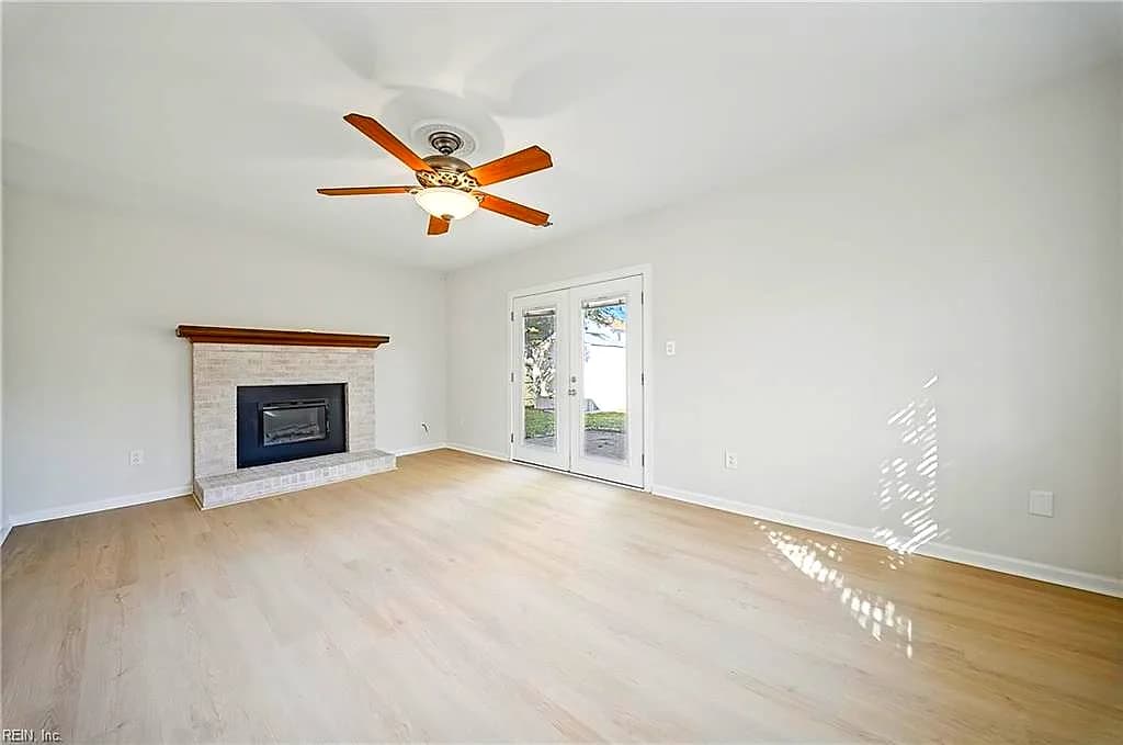 1700 Darrow ST, VIRGINIA BEACH VA 23456 - Photo 4
