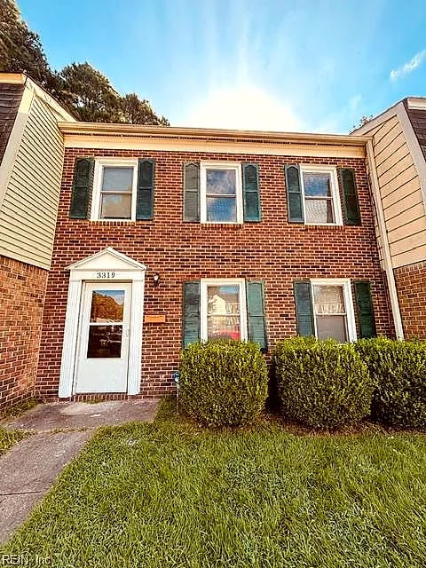 3319 Clover Hill Drive Dr, Portsmouth, VA