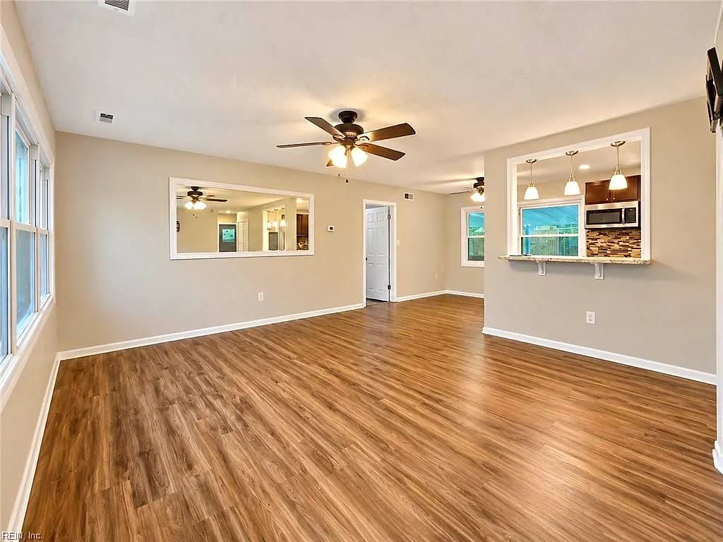 1801 S Lakeland DR, NORFOLK VA 23518 - Photo 3