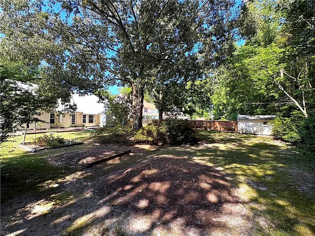 717 Treetop LN, CHESAPEAKE VA 23320 - Photo 5