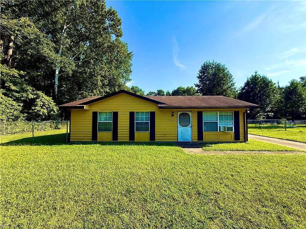 5652 Plummer BLVD, SUFFOLK VA 23435 - Photo 4