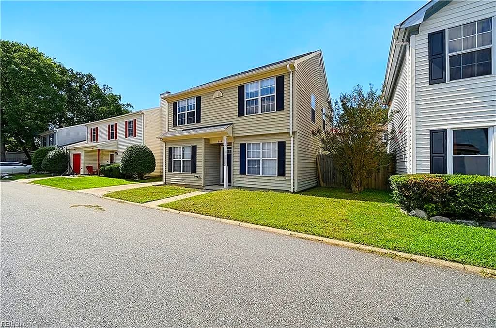 609 McLaw DR, NEWPORT NEWS VA 23608 - Photo 5