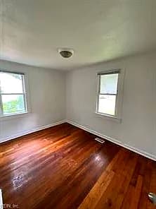 45 Pollux CIR, PORTSMOUTH VA 23701 - Photo 5
