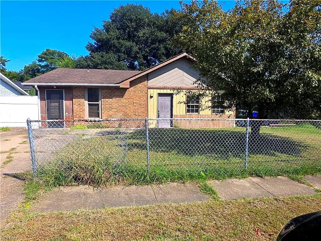 1054 Rainey DR, NORFOLK VA 23504 - Main photo