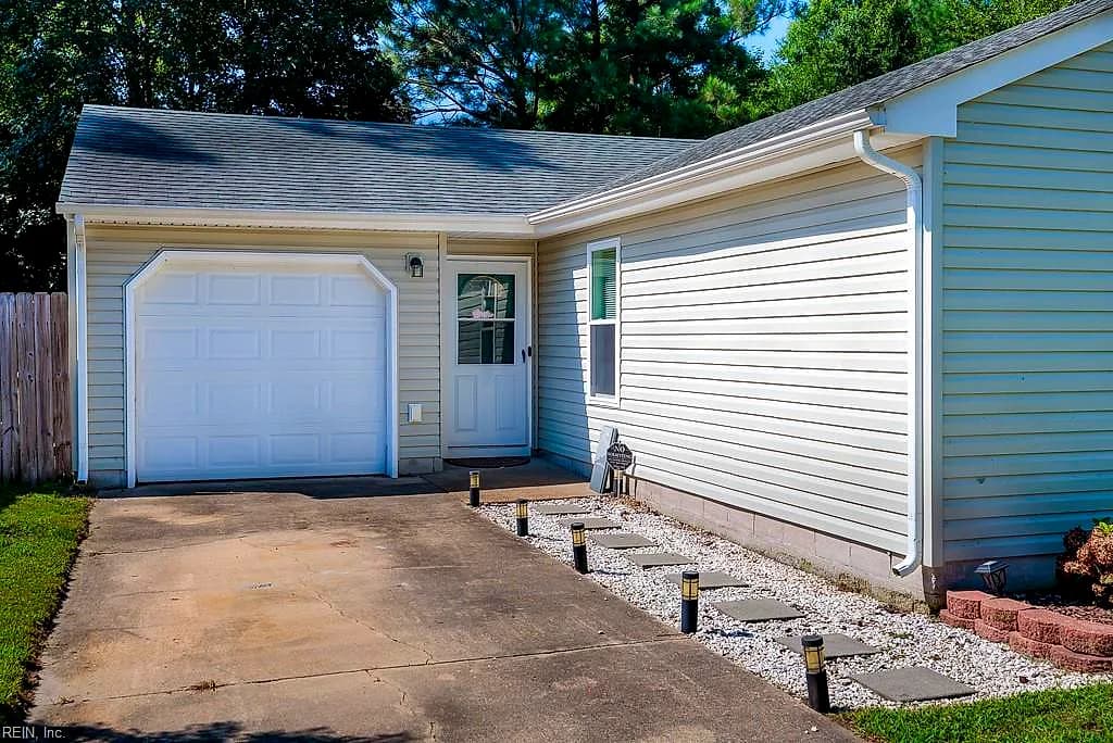 1307 Eaglewood DR, VIRGINIA BEACH VA 23454 - Photo 5