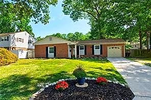 604 Virginius DR, VIRGINIA BEACH VA 23452 - Main photo