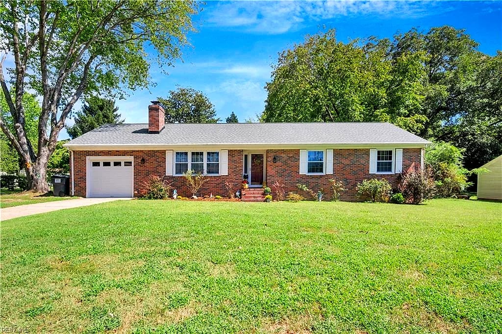 111 Laurel LN, Williamsburg — 3 bed Residential, 1,350 sqft