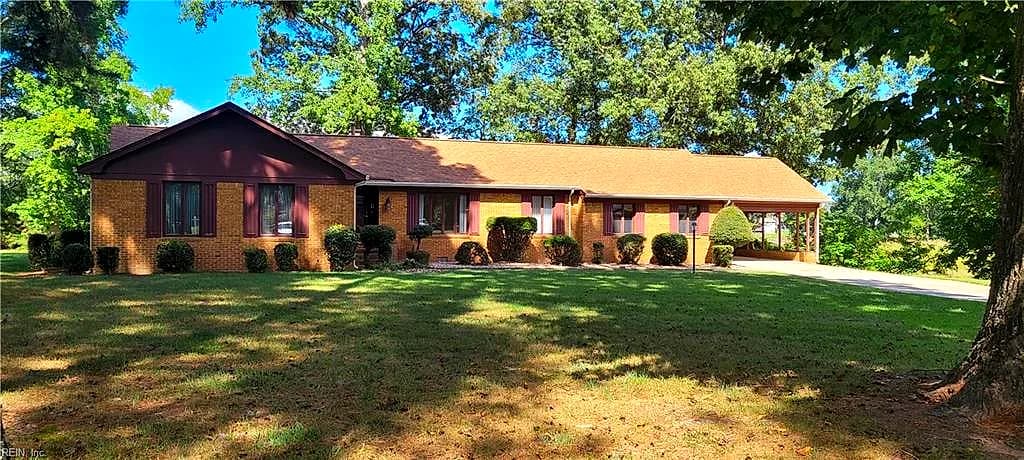 5856 Bernhowe Manor LN, SUFFOLK VA 23435 - Photo 2