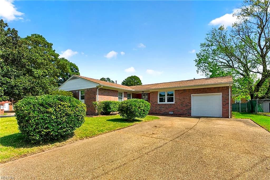 1657 Tiller LN, CHESAPEAKE VA 23321 - Photo 3