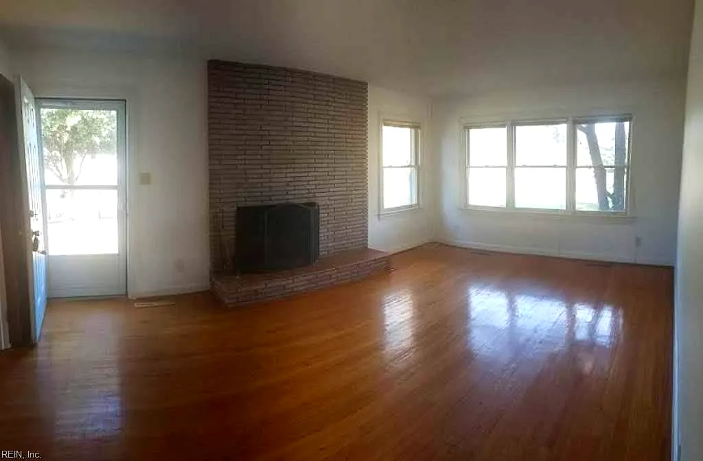 200 86th ST, VIRGINIA BEACH VA 23451 - Photo 5