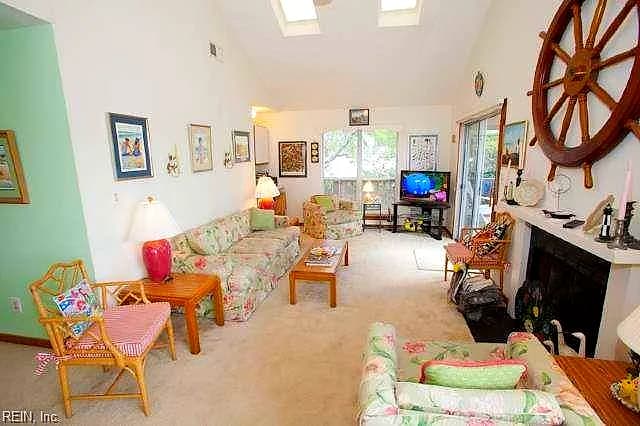 113 78th ST #REAR, VIRGINIA BEACH VA 23451 - Photo 4