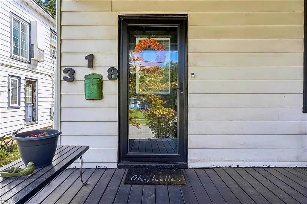 318 56th ST, NEWPORT NEWS VA 23607 - Photo 4