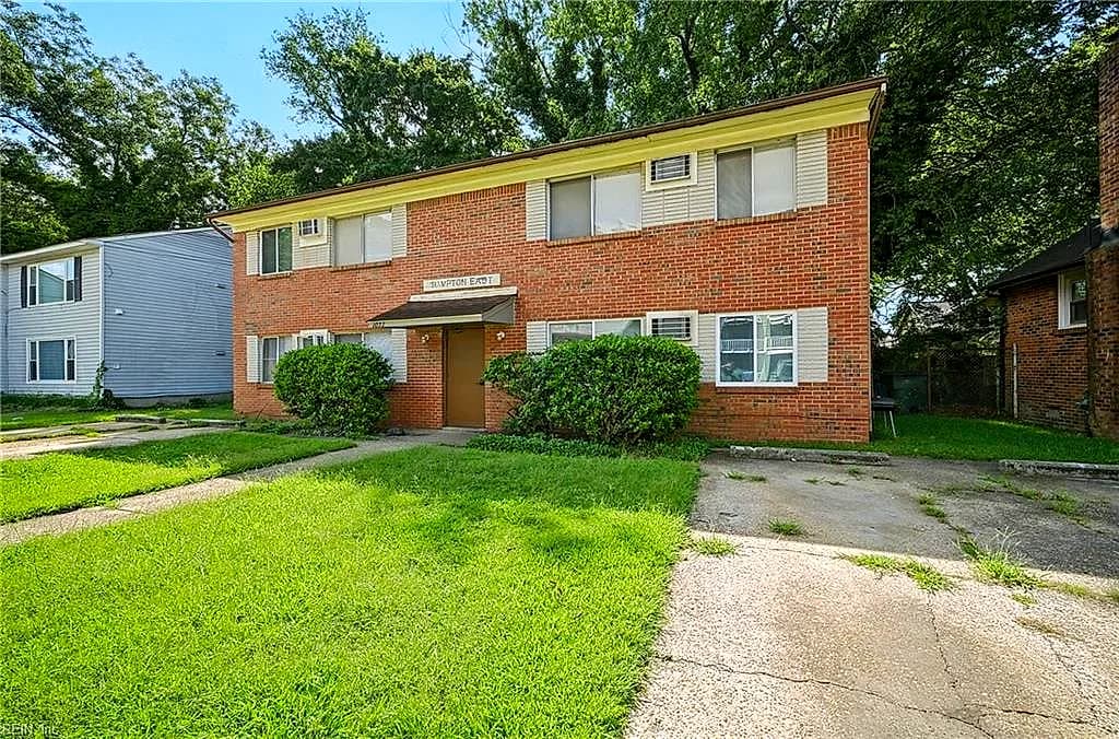 1037 W 37th ST, NORFOLK VA 23508 - Photo 3