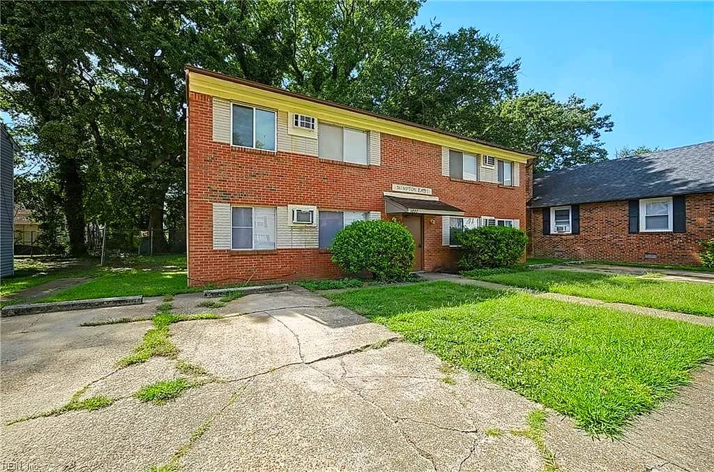 1037 W 37th ST, NORFOLK VA 23508 - Photo 5