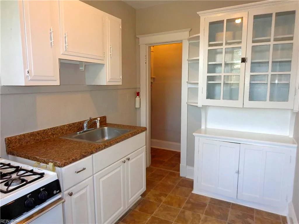 1001 Gates AVE #16c, NORFOLK VA 23507 - Photo 3