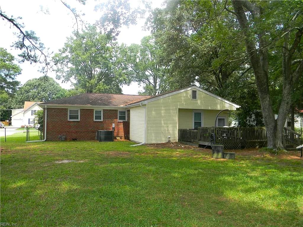 260 Ewell LN, CHESAPEAKE VA 23322 - Photo 3