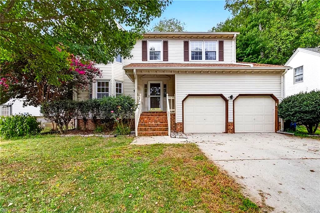 911 Edgewater DR, NEWPORT NEWS VA 23602