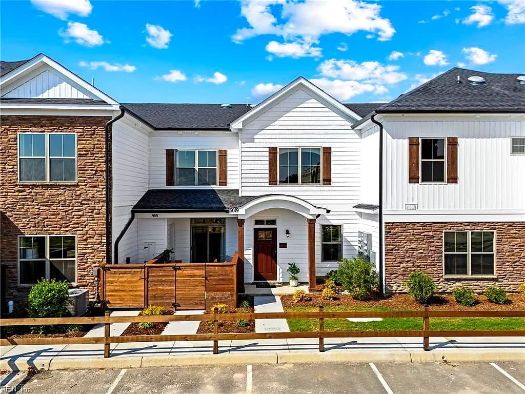 2010 Ashworth WAY, SUFFOLK VA 23435