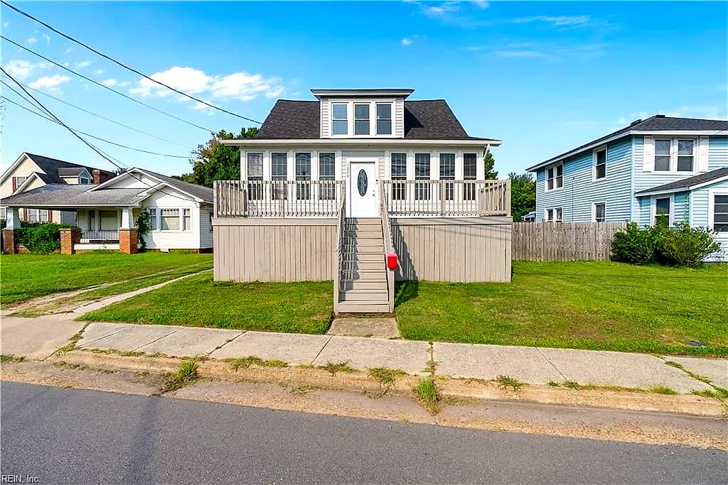 1226 Poquoson AVE, POQUOSON VA 23662 - Main photo