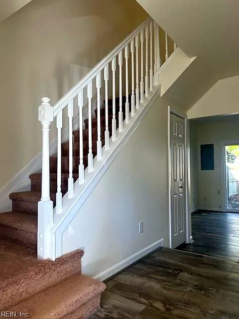 5382 Leicester CT, VIRGINIA BEACH VA 23462 - Photo 3