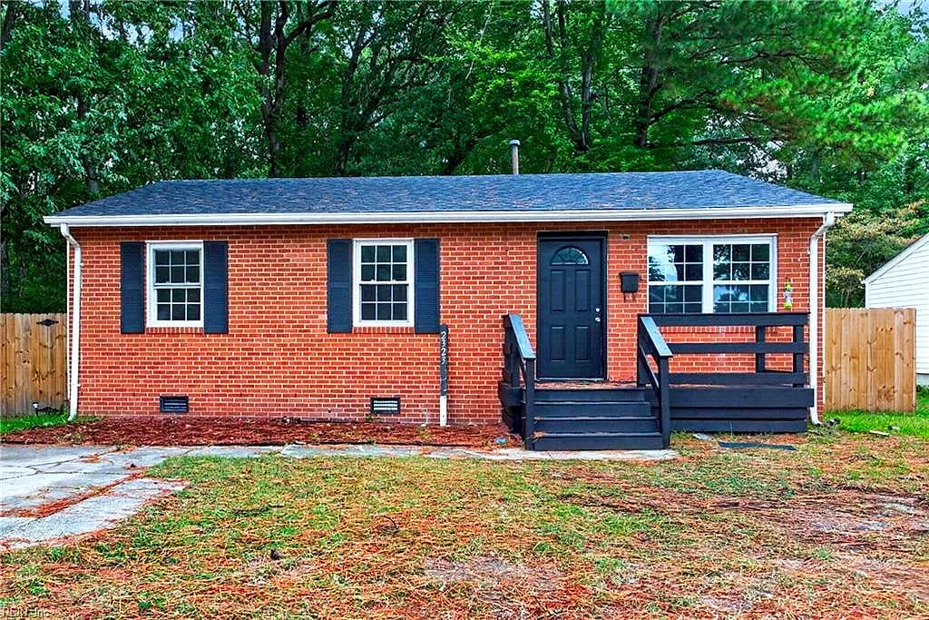 2323 Andrews BLVD, HAMPTON VA 23663 - Main photo