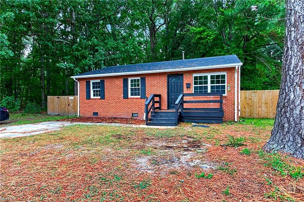 2323 Andrews BLVD, HAMPTON VA 23663 - Photo 4