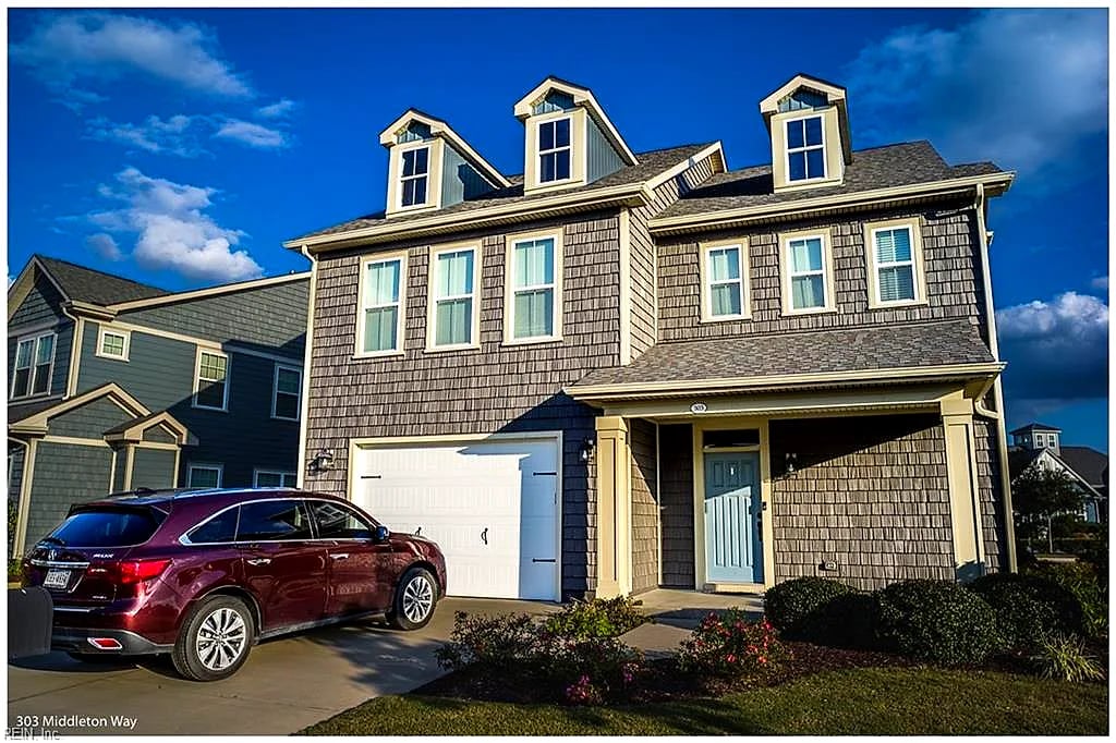 303 Middleton WAY, CHESAPEAKE VA 23322
