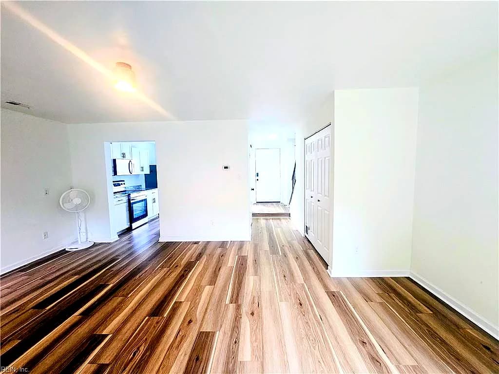 170 Thalia Trace DR, VIRGINIA BEACH VA 23452 - Photo 3