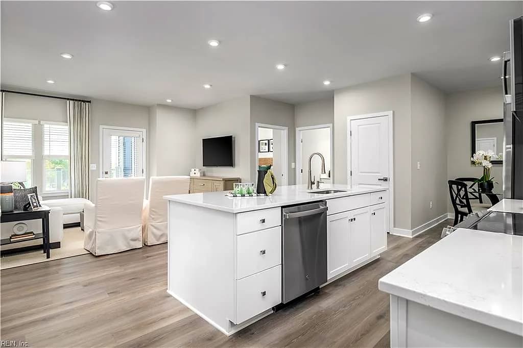 7102 Bridgeway DR #204, SUFFOLK VA 23435 - Photo 3