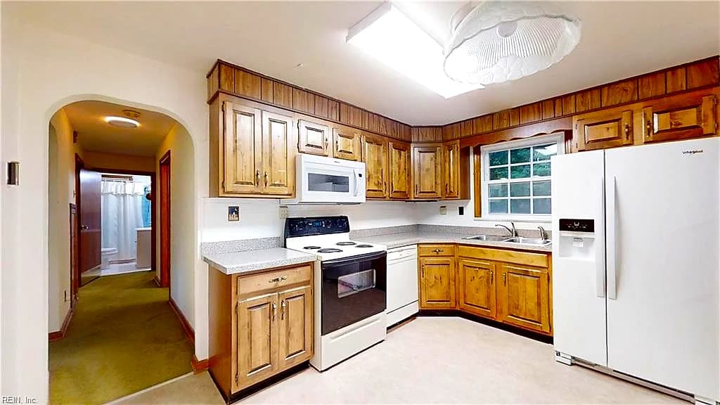 2645 N Landing RD, VIRGINIA BEACH VA 23456 - Photo 4