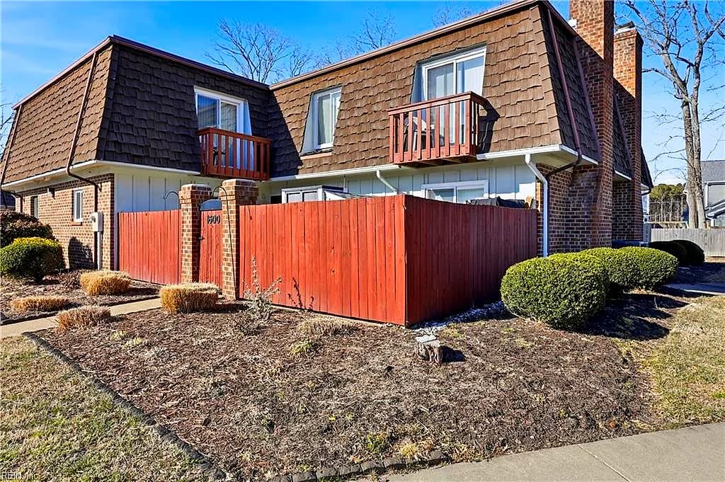 1600 Ocean Lakes CT, VIRGINIA BEACH VA 23454 - Photo 3