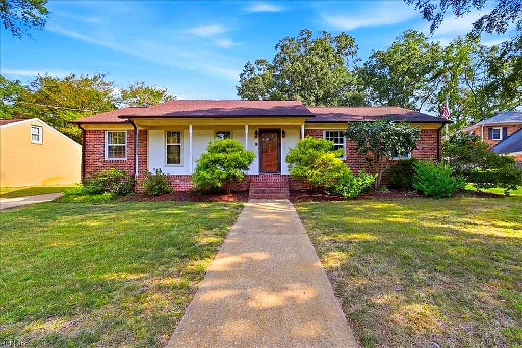349 Bartell DR, CHESAPEAKE VA 23322 - Main photo