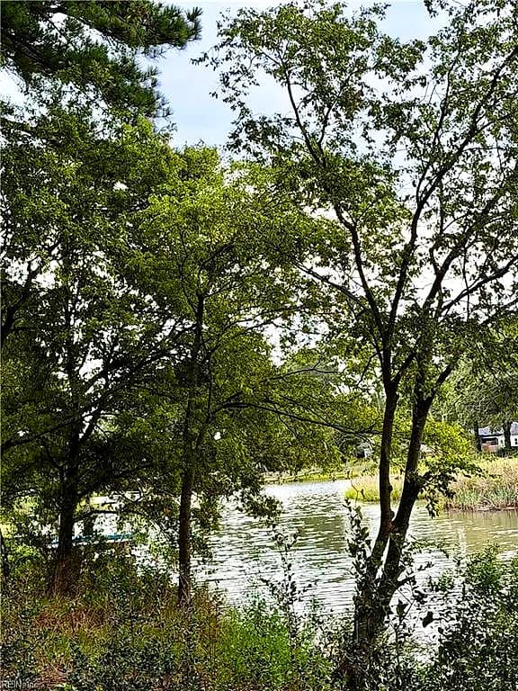 227 Sir Oliver RD, NORFOLK VA 23505 - Photo 3