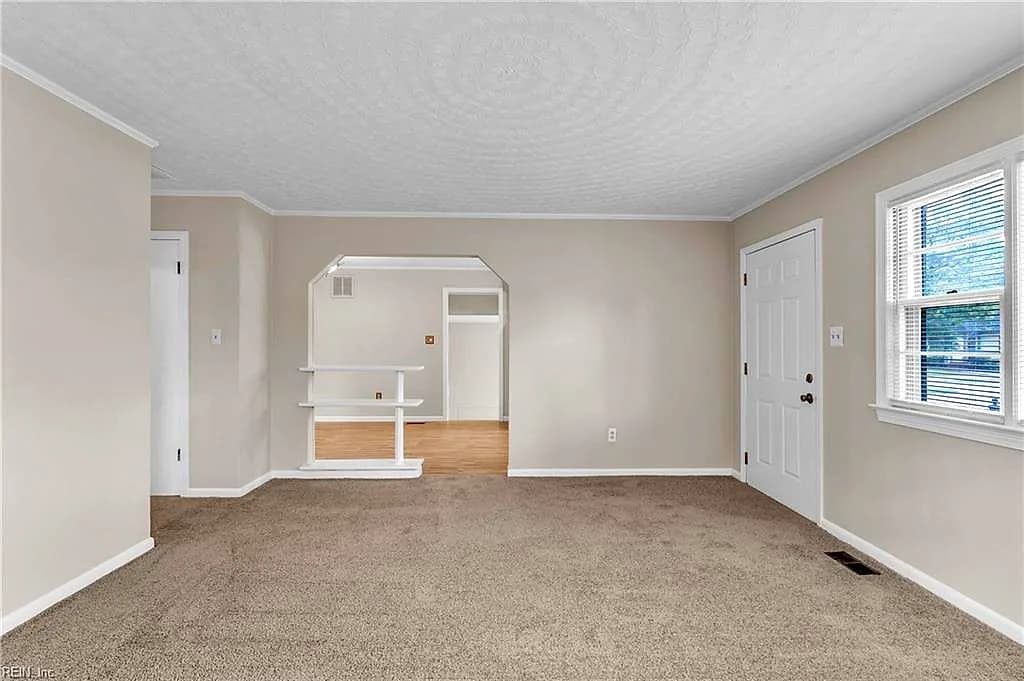 1511 Hazel AVE, CHESAPEAKE VA 23325 - Photo 5