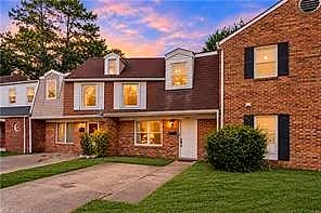 5818 Pickering ST, VIRGINIA BEACH VA 23462 - Photo 4