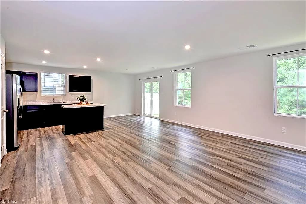 259 Mildred DR, WILLIAMSBURG VA 23188 - Photo 4