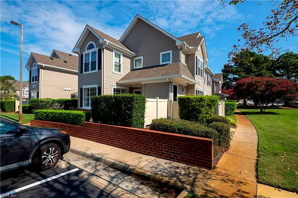 3861 Lasalle DR #101, VIRGINIA BEACH VA 23453 - Photo 4