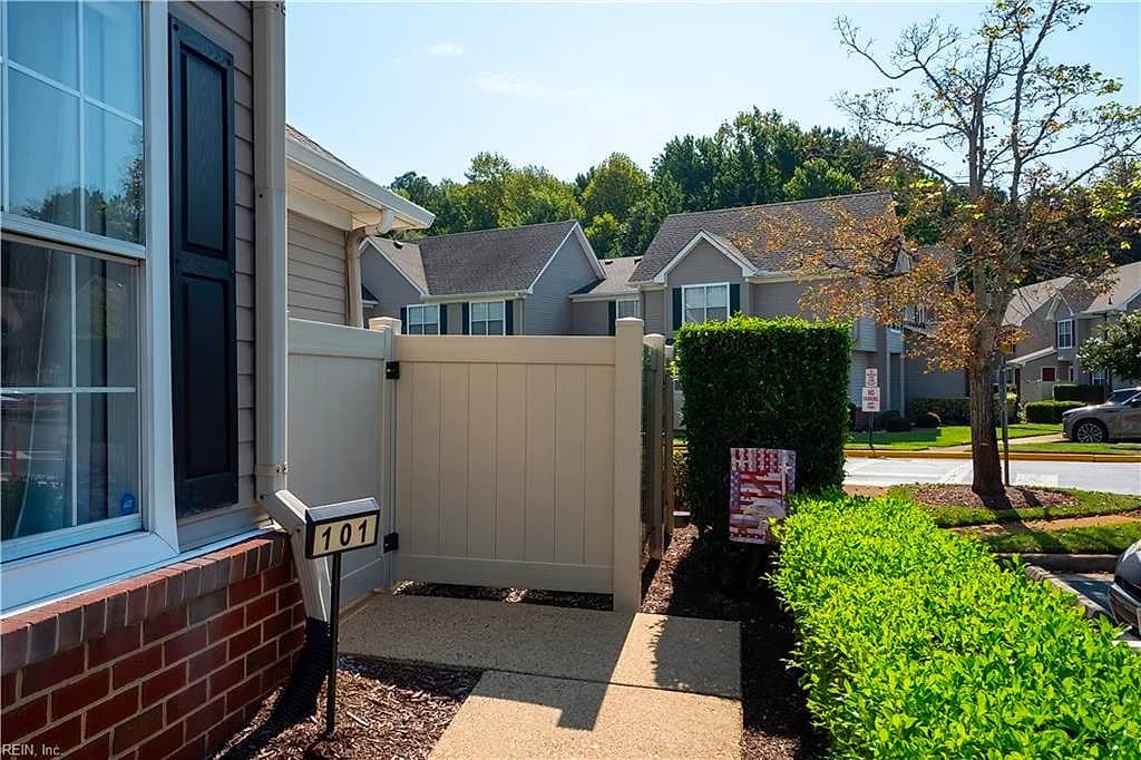 3861 Lasalle DR #101, VIRGINIA BEACH VA 23453 - Photo 5