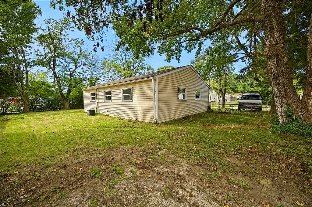 3513 Edinburgh Dr DR, VIRGINIA BEACH VA 23452 - Photo 4