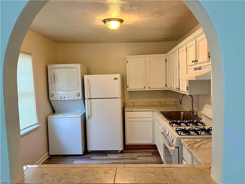 1108 Matthew Henson ST, NORFOLK VA 23505 - Photo 4