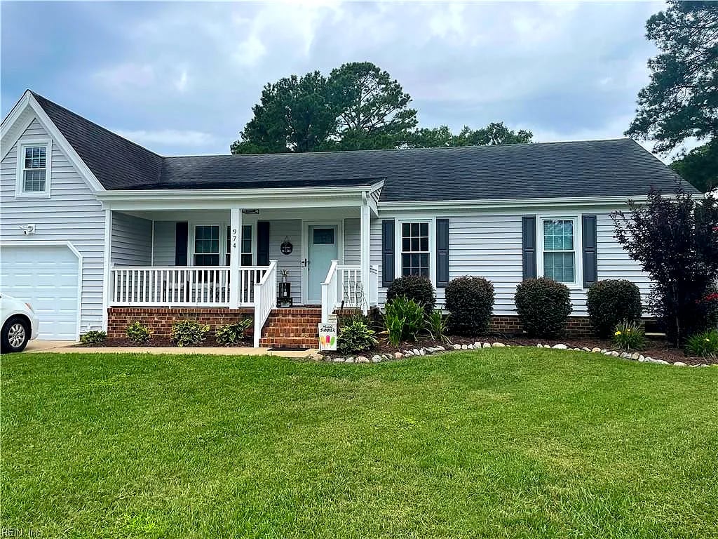 974 N Haven Cir, Chesapeake, VA